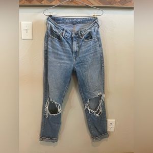 American eagle mom jeans